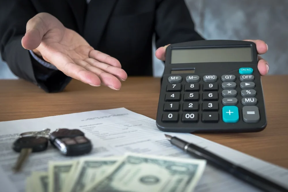 خدمات ضريبة الدخل
